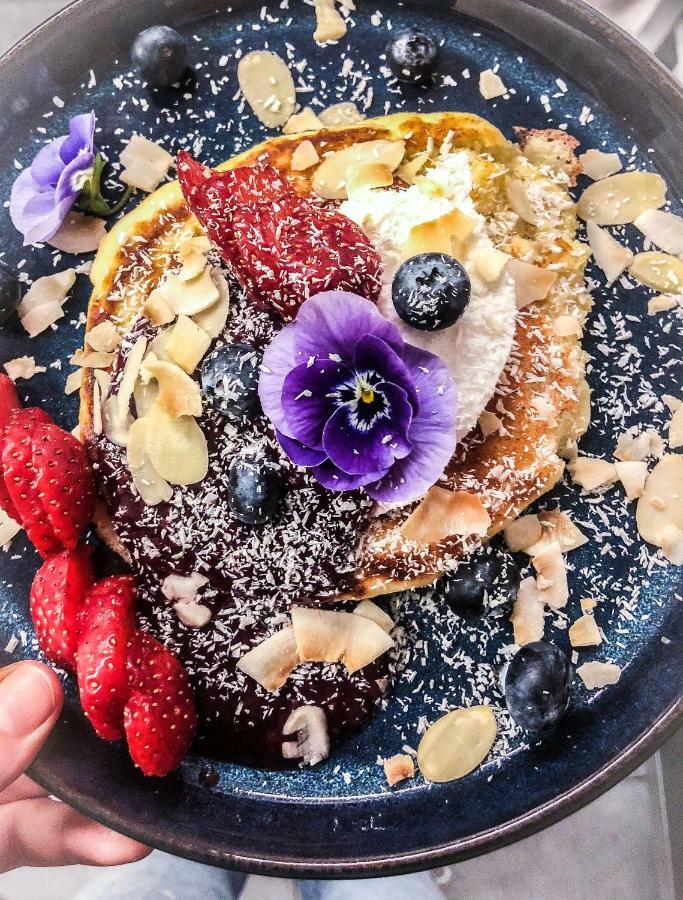 Charlie'S Bed & Breakfast Antwerpen Bagian luar foto